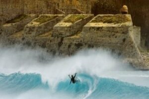 EQUO rechaza el proyecto Ciudad del Surf y lo considera una vuelta al ladrillazo disfrazado de verde"