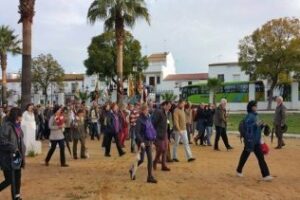 Las Hermandades del Rocío de Algeciras y La Línea participan en el Vía Crucis Penitencial en Almonte
