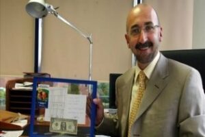 Detenidos el dueño y directivos de VITALDENT por delitos económicos