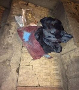 Apuñala a su padre en La Bajadilla y se atrinchera en su vivienda