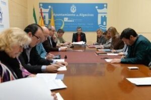 Fernández confía en que la Junta pague, en tiempo y forma, el dinero de los planes de empleo