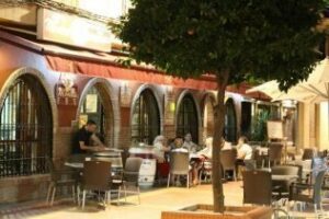 El restaurante Montes cierra sus puertas tras más de 50 años en Algeciras