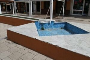 La Voz de Algeciras lamenta el abandono de las fuentes de Menéndez Tolosa y San Bernardo