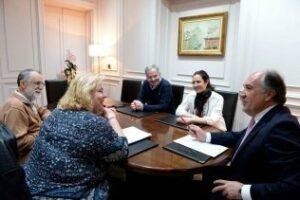 ¿Quién es la portavoz? La guerra en ASSP no cesa....