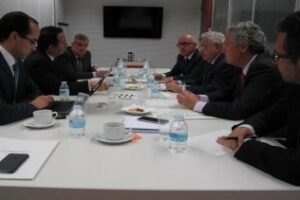 Reunión entre la APBA y Tanger-Med para coordinar actuaciones