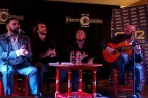 Manuel Peralta recibe el premio Antonio Rubio en el Cante Grande