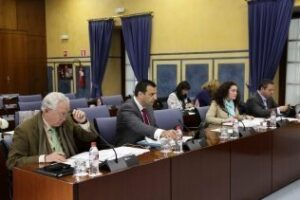 Izquierda Unida comparte la indignación del Santa Teresa por un nuevo cierre del comedor escolar