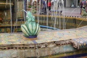 El Psoe reclama actuaciones para frenar el deterioro de la Plaza Alta