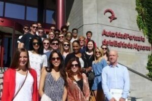 Visita al Puerto Bahía de alumnos de la Columbus State University
