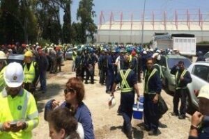 Un incendio obliga a evacuar la Central Térmica de Los Barrios
