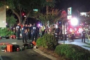 El alcalde muestra su solidaridad hacia las víctimas del atentado de Orlando