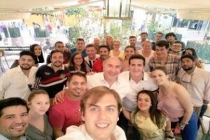 Landaluce mantiene un encuentro con los jóvenes del Campo de Gibraltar