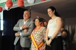 Coronada la reina de la Feria del Centro de Día de San José Artesano