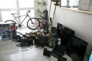 La Guardia Civil desarticula un grupo criminal dedicada al robo de viviendas en zonas agrícolas del valle de Guadiaro