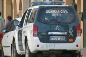 Dos detenidos por un presunto delito de tentativa de homicidio.