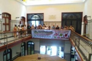 La PAH ocupa el Ayuntamiento de Algeciras