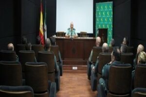 La Guardia Civil organiza en Algeciras el I Seminario básico en detección e identificación de vehículos robados".