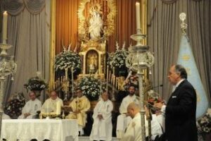 Landaluce renueva el tradicional voto de fidelidad a la Patrona de Algeciras