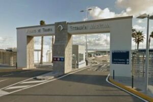 Recuperado un vehículo sustraído en Alemania cuando esperaba para embarcar hacia Marruecos