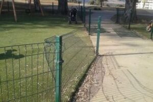El Ayuntamiento denuncia ante comisaría los actos vandálicos en el parque infantil de San Bernabé