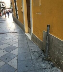 Denuncian la ausencia de papeleras en las calles más céntricas