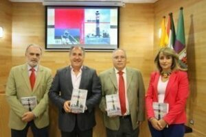Presentación de Encrucijada en el Estrecho 1939-1945" de César Sánchez de Alcázar