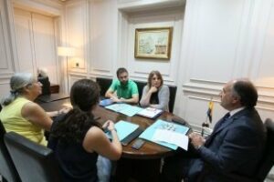 APADIS se reúne con alcalde y delegada de Bienestar Social para preparar su 50º aniversario