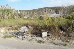 Los vertederos incontrolados salpican la comarca