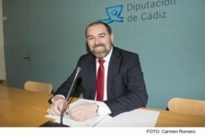 Las deudas mayores de 100 euros podrán abonarse de manera fraccionada en Diputación