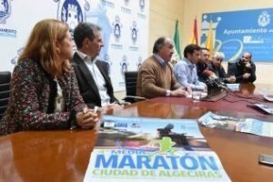 Alcalde presenta la IV edición de la Media Maratón Ciudad de Algeciras"