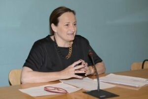 "Loaiza intenta engañar a la ciudadanía dando datos incorrectos sobre la gestión del PSOE en Diputación": Encarnación Niño