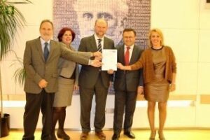 PSOE reclama al Gobierno impulsar Coredor Ferroviario Mediterráneo