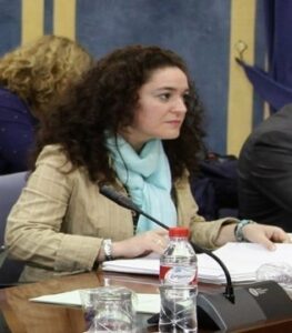 IU propone quitar recursos a los conciertos privados para fortalecer la sanidad pública