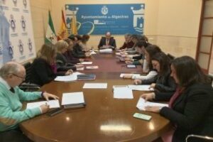 Junta de Gobierno Local destinará un aula municipal para programa social