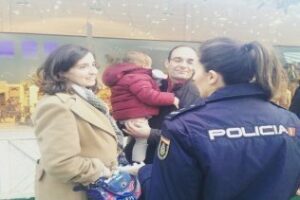 Policía Nacional difunde consejos para disfrutar de una Navidad segura