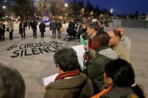 Las parroquias de Algeciras se unen en un Círculo de Silencio en solidaridad con inmigrantes y refugiados