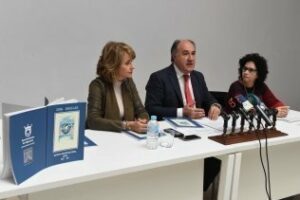 Presentación de los números 19 y 20 de la revista intercultural Dos Orillas"