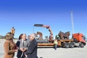 Descarga de las Esculturas Monumentales" de Juan Méjica