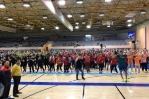 El Pabellón Municipal acoge la jornada deportiva intercentros del Día de la Paz