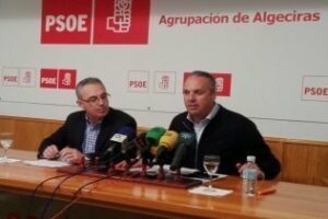 Ruiz Boix: Landaluce se va a hacer fotos hasta con los tornillos del tren Algeciras-Bobadilla"