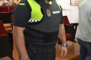 Dos nuevos agentes se incorporan a la plantilla de la Policía Local