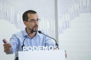 Podemos asegura que la inversión de los PGE no dan ni para medio kilómetro de alta velocidad"