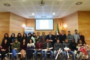 Entrega de diplomas a los alumnos del curso organizado por Alianza de Civilizaciones