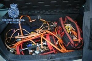 La Policía Nacional detiene a dos individuos autores de la estafa del gas" en Algeciras