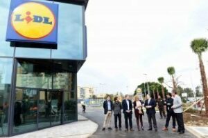 Visita a las nuevas instalaciones de Lidl en La Granja