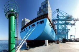 La estiba secunda al 100 por cien la tercera jornada de huelga en Algeciras