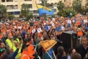 Podemos muestra su apoyo a los trabajadores de la estiba