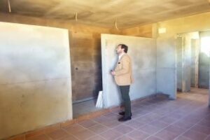 El Ayuntamiento invierte 125.000 euros en los vestuarios del campo de fútbol Las Palomas