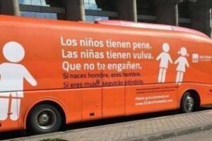 Declaración institucional contra la transfobia del bus "Hazte oir"