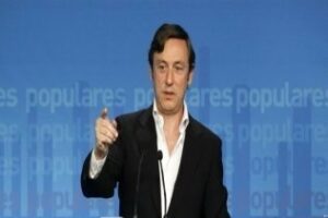 Hernando critica a Susana Díaz por no defender a las mujeres en el sector de la Estiba en Algeciras